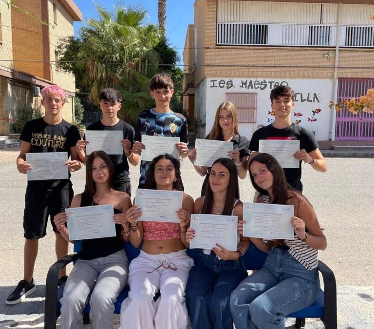 Entrega de diplomas Delf Scolaire B1 y B2