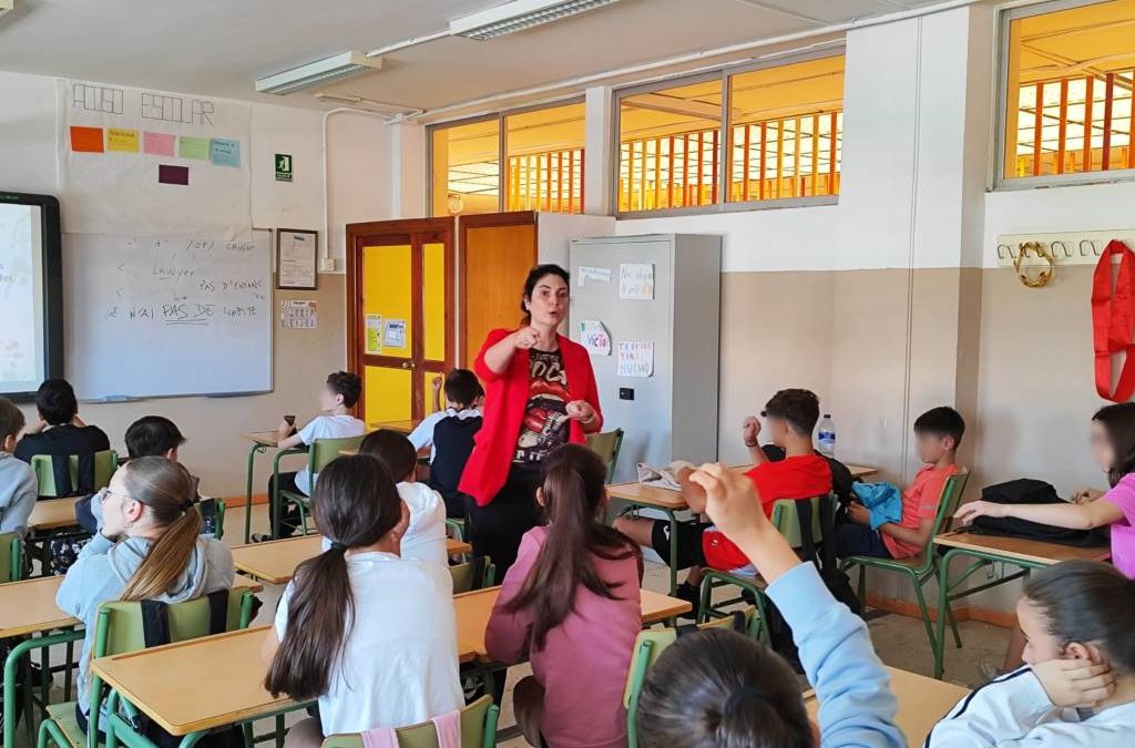 TERCERA CHARLA “GESTIÓN DE EMOCIONES”. 1º ESO, AULAS ESPECÍFICAS Y FPB AGROJARDINERÍA