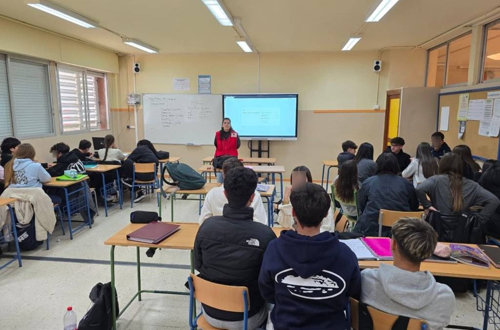 TALLER SOBRE PREVENCIÓN DE ADICCIONES CON LA CRUZ ROJA JUVENTUD